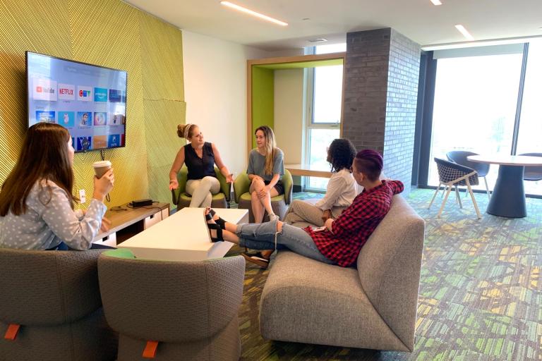 토론토 센터 Kaplan International